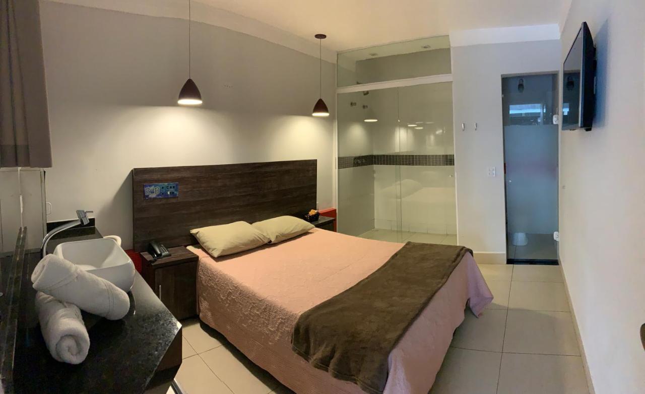Bob Motel Гуарульюс Экстерьер фото